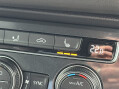 Volkswagen Tiguan R-LINE TDI 4MOTION 37