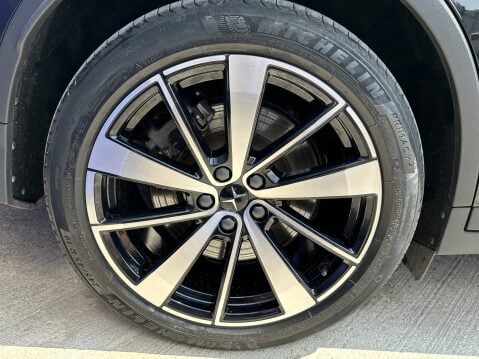 Polestar 2 BASE 17