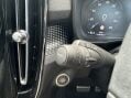 Volvo XC40 B4 R-DESIGN PRO MHEV 30