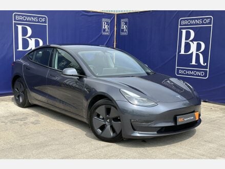 Tesla Model 3 LONG RANGE AWD