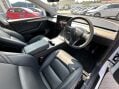 Tesla Model Y LONG RANGE AWD 3