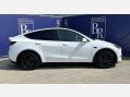 Tesla Model Y LONG RANGE AWD 4