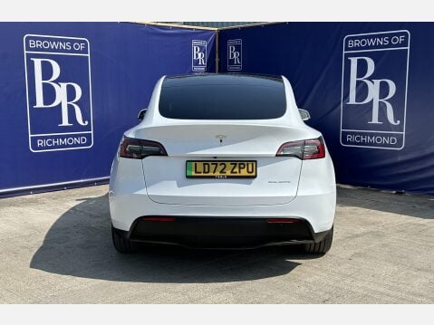 Tesla Model Y LONG RANGE AWD 7
