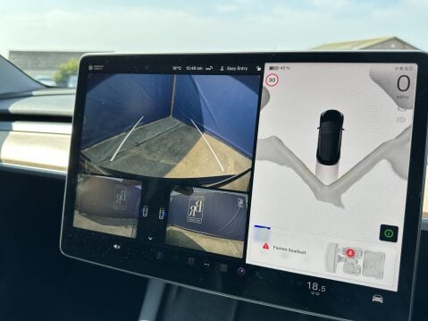 Tesla Model 3 STANDARD RANGE PLUS 29