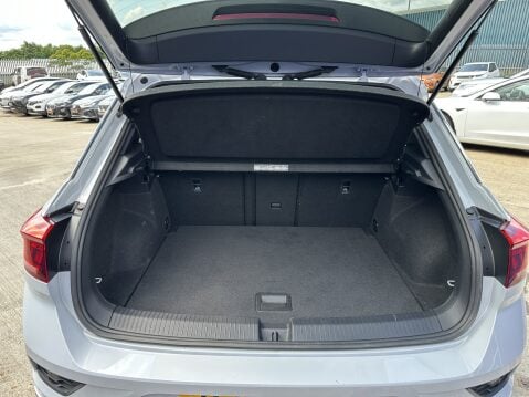 Volkswagen T-Roc R-LINE TSI EVO DSG 21