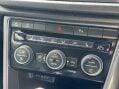 Volkswagen T-Roc R-LINE TSI EVO DSG 34