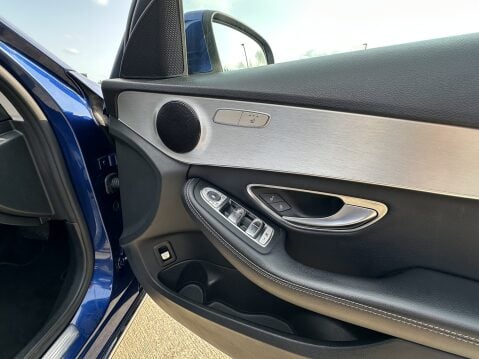 Mercedes-Benz C Class C 200 SPORT MHEV 25