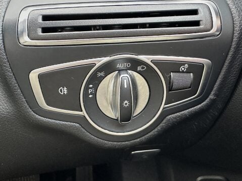 Mercedes-Benz C Class C 200 SPORT MHEV 31