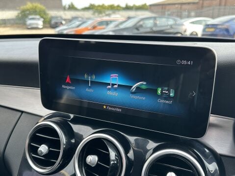 Mercedes-Benz C Class C 200 SPORT MHEV 32