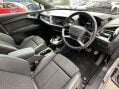 Audi Q4 S LINE 3