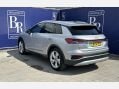 Audi Q4 S LINE 8