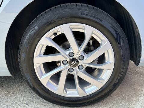 Audi A1 SPORTBACK TFSI SPORT 18