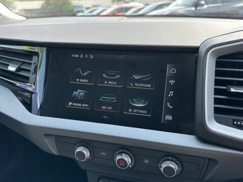 Audi A1 SPORTBACK TFSI SPORT 32