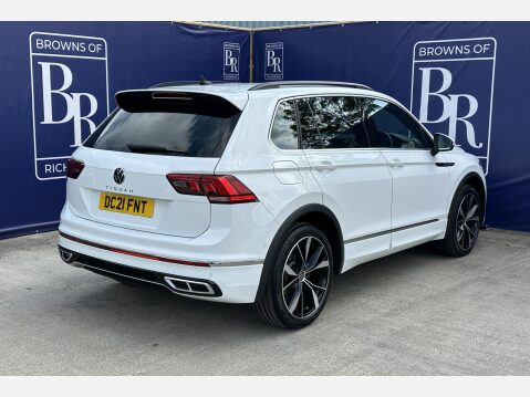 Volkswagen Tiguan R-LINE TSI DSG 5