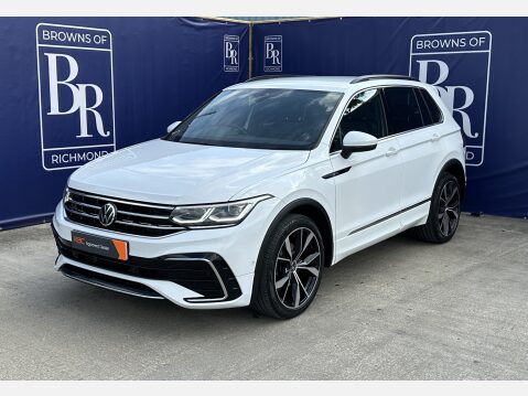 Volkswagen Tiguan R-LINE TSI DSG 11