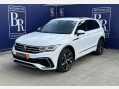 Volkswagen Tiguan R-LINE TSI DSG 11