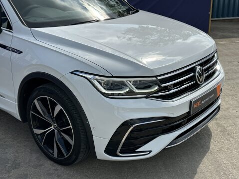 Volkswagen Tiguan R-LINE TSI DSG 15