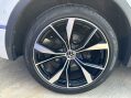 Volkswagen Tiguan R-LINE TSI DSG 17