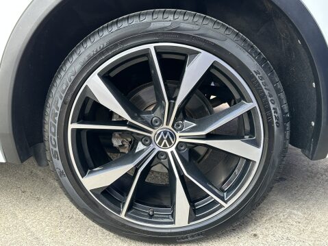 Volkswagen Tiguan R-LINE TSI DSG 18
