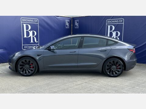 Tesla Model 3 PERFORMANCE AWD 10