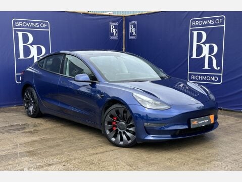 Tesla Model 3 PERFORMANCE AWD 1