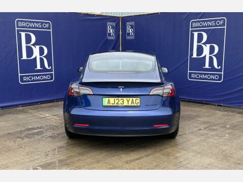 Tesla Model 3 PERFORMANCE AWD 7