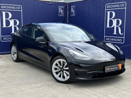 Tesla Model 3 LONG RANGE AWD
