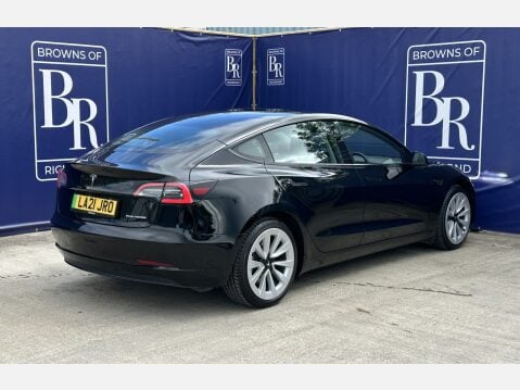 Tesla Model 3 LONG RANGE AWD 5