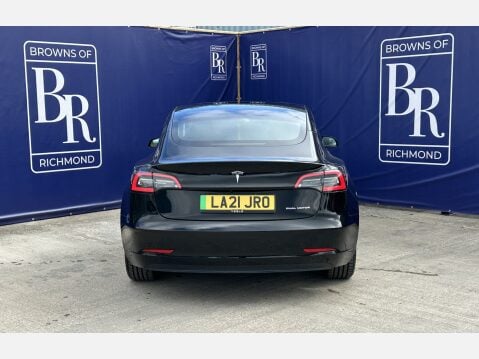 Tesla Model 3 LONG RANGE AWD 7