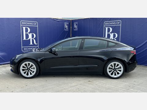 Tesla Model 3 LONG RANGE AWD 10