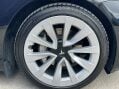 Tesla Model 3 LONG RANGE AWD 16