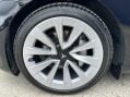 Tesla Model 3 LONG RANGE AWD 19