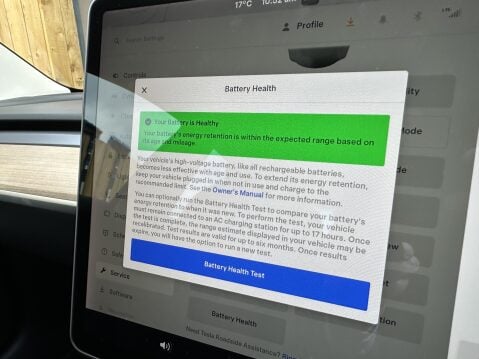Tesla Model 3 LONG RANGE AWD 29