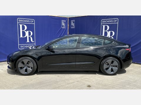 Tesla Model 3 LONG RANGE AWD 10
