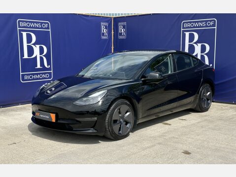 Tesla Model 3 LONG RANGE AWD 11