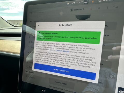 Tesla Model 3 LONG RANGE AWD 29