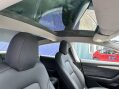 Tesla Model 3 LONG RANGE AWD 31