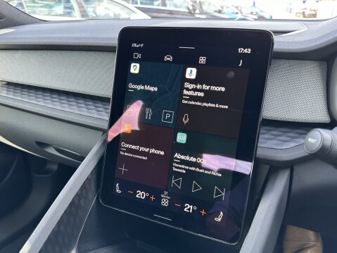 Polestar 2 BASE 33