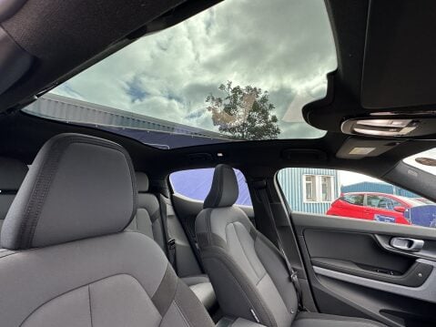 Polestar 2 PLUS 38