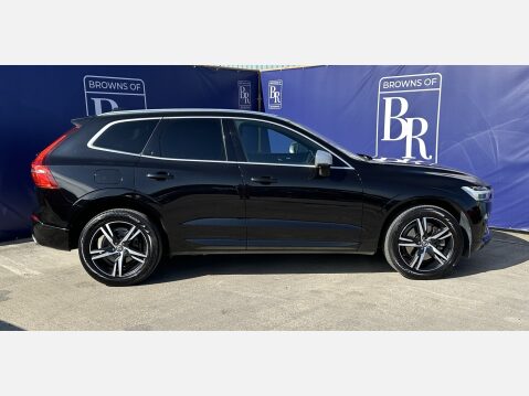 Volvo XC60 T5 R-DESIGN AWD 4