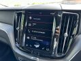 Volvo XC60 T5 R-DESIGN AWD 29