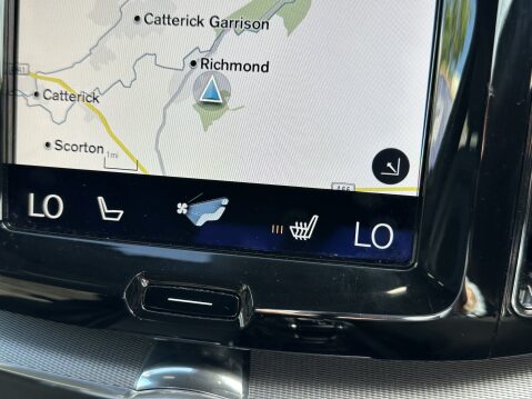 Volvo XC60 T5 R-DESIGN AWD 31