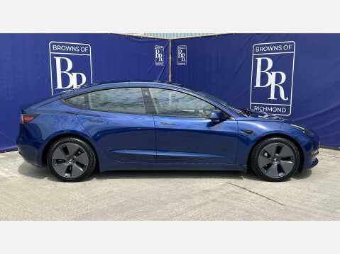 Tesla Model 3 LONG RANGE AWD 4