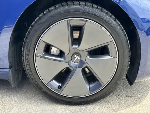 Tesla Model 3 LONG RANGE AWD 16