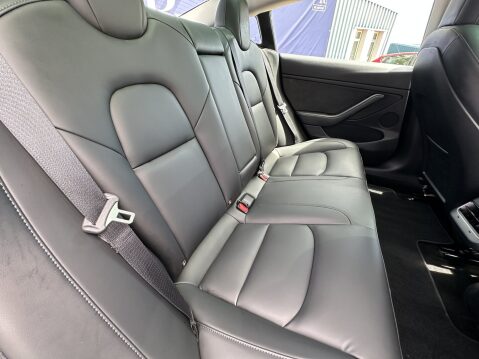 Tesla Model 3 LONG RANGE AWD 25