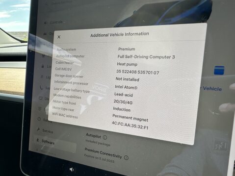 Tesla Model 3 LONG RANGE AWD 28
