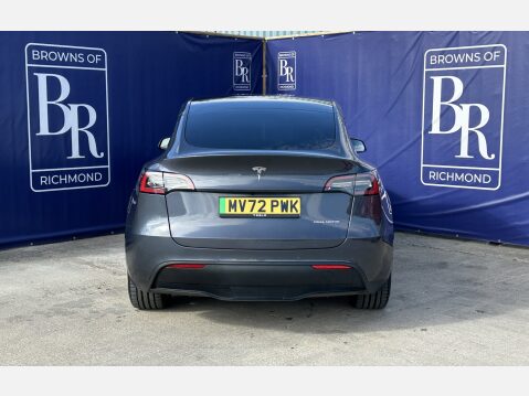 Tesla Model Y LONG RANGE AWD 7