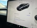 Tesla Model Y LONG RANGE AWD 27