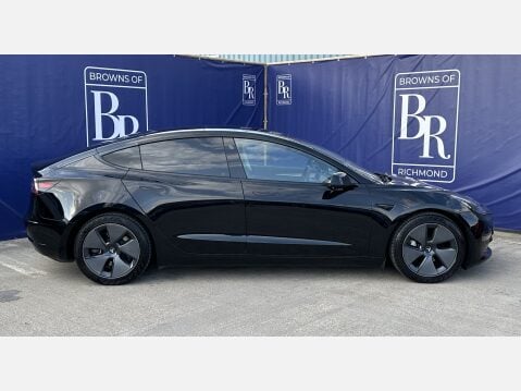 Tesla Model 3 LONG RANGE AWD 4