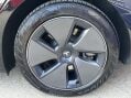 Tesla Model 3 LONG RANGE AWD 18